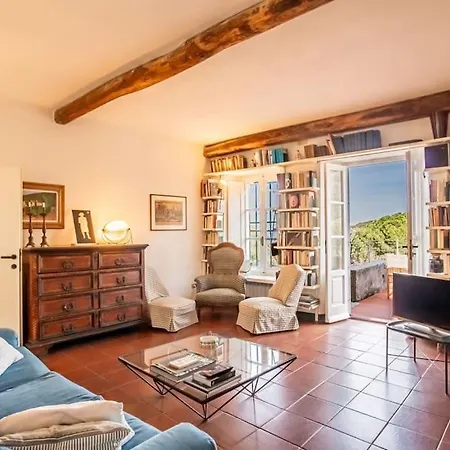 Casale Marciana Marina (Isola d'Elba)