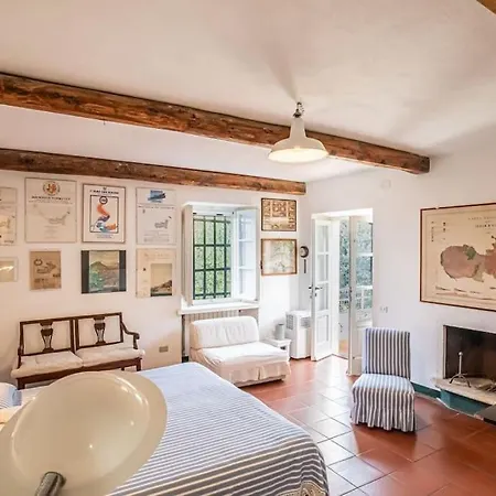 Casale Villa *